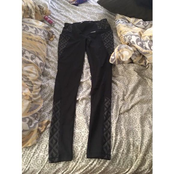 Clothing - Picture 3 of 8